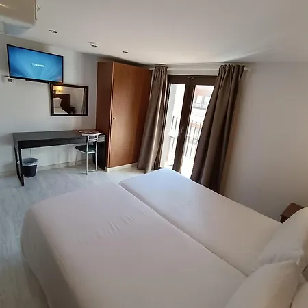 Hotel Aston Andora (miasto)